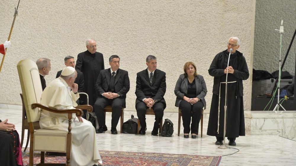 Papa Francisco: prisões precisam ser laboratórios de humanidade e esperança Papa Francisco: prisões precisam ser laboratórios de humanidade e esperança