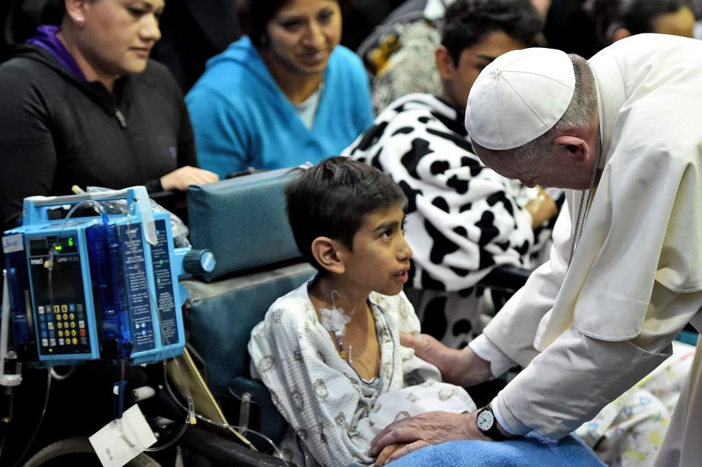 Pastoral da Saúde: presença samaritana da Igreja no Brasil junto aos enfermos Pastoral da Saúde: presença samaritana da Igreja no Brasil junto aos enfermos