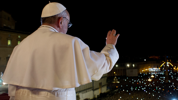 Em Retiro Espiritual, Papa celebra aniversário de sua eleição em oração Em Retiro Espiritual, Papa celebra aniversário de sua eleição em oração