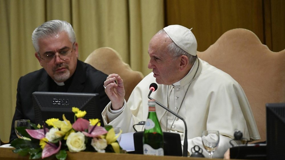 Papa: o tráfico de seres humanos é uma traição à nossa humanidade Papa: o tráfico de seres humanos é uma traição à nossa humanidade