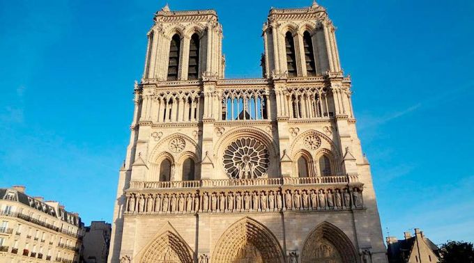 Dois meses após incêndio, será celebrada primeira Missa na Catedral de Notre Dame Dois meses após incêndio, será celebrada primeira Missa na Catedral de Notre Dame
