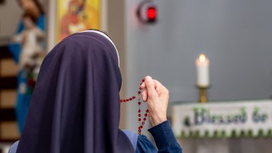 Comissão propõe tríduo para o 25º Dia da Vida Consagrada Comissão propõe tríduo para o 25º Dia da Vida Consagrada