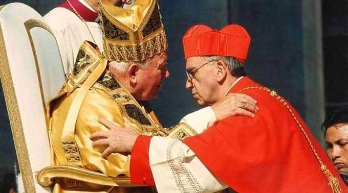 Há 20 anos, São João Paulo II criou Cardeal o agora Papa Francisco Há 20 anos, São João Paulo II criou Cardeal o agora Papa Francisco